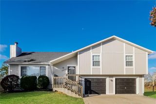 17470 S Walter Street, Gardner, KS 66030
