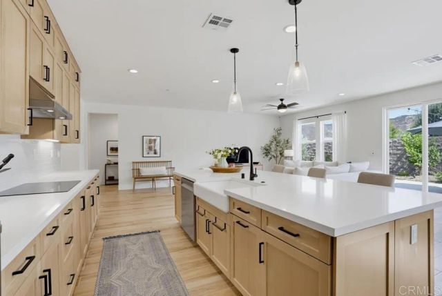 3120 Shue Place, Escondido, CA 92027