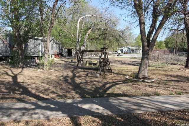 15431 Rosa Trl, San Antonio, TX 78253