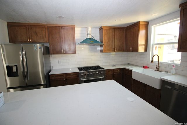 15431 Rosa Trl, San Antonio, TX 78253