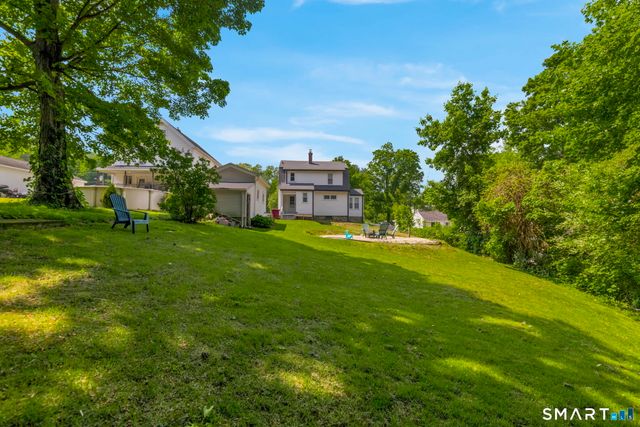 24 Pleasant Avenue, Naugatuck, CT 06770