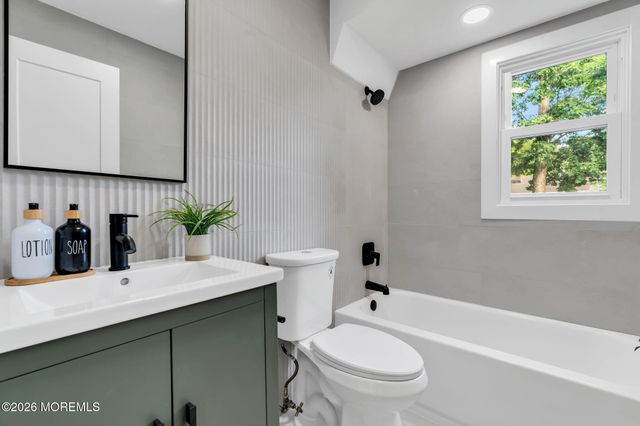 18 Shady Lane, Fanwood, NJ 07023