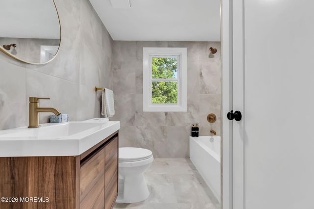 18 Shady Lane, Fanwood, NJ 07023