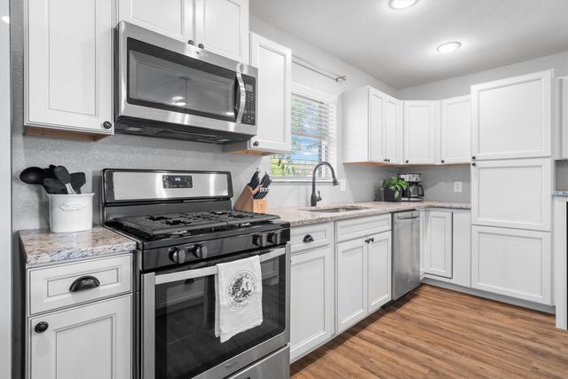 316 W 3rd Street, Justin, TX 76247