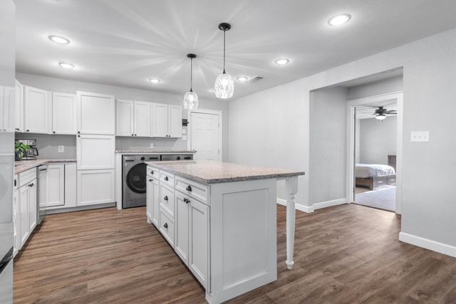 316 W 3rd Street, Justin, TX 76247