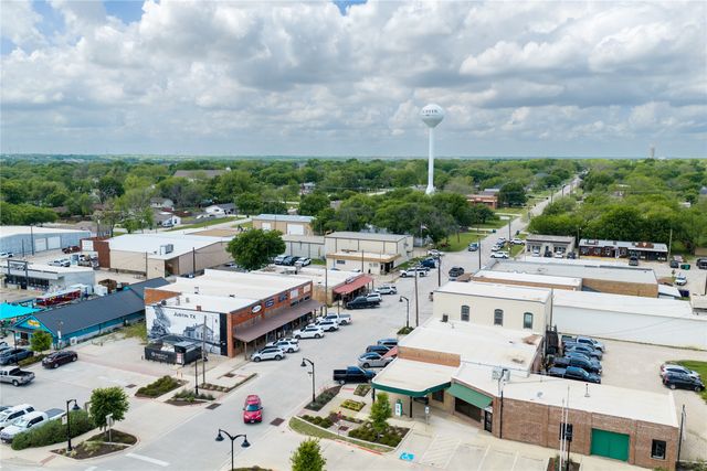 316 W 3rd Street, Justin, TX 76247