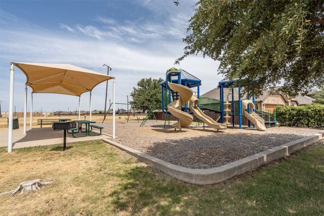 316 W 3rd Street, Justin, TX 76247