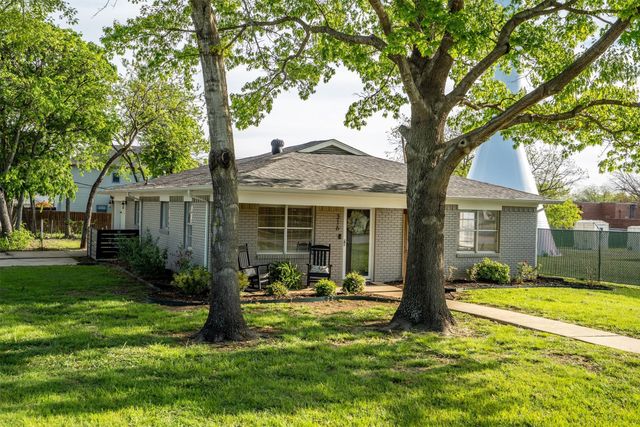 316 W 3rd Street, Justin, TX 76247