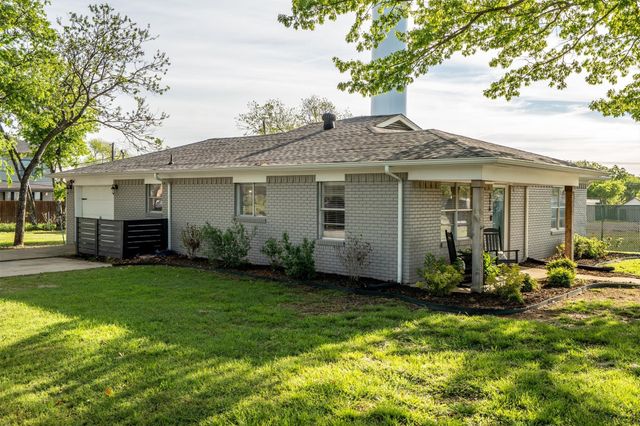 316 W 3rd Street, Justin, TX 76247