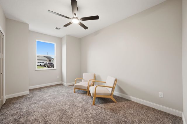 731 N Wakefield Ave, Valley Center, KS 67147
