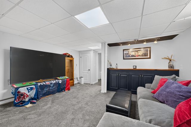 580 Highland Avenue, Needham, MA 02494
