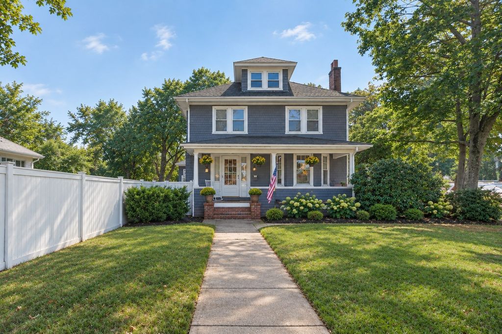 580 Highland Avenue, Needham, MA 02494