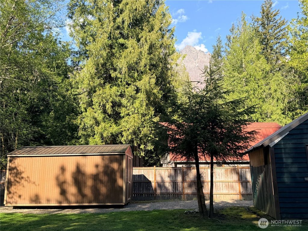 64220 NE 182nd Street, Baring, WA 98224