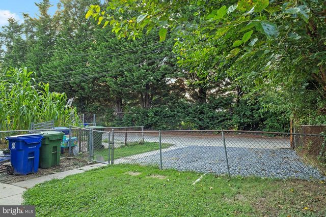 6816 BOSTON AVE, Baltimore, MD 21222