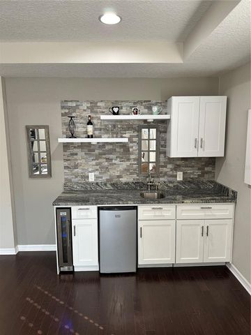 2514 CROSS MORE STREET, Valrico, FL 33594