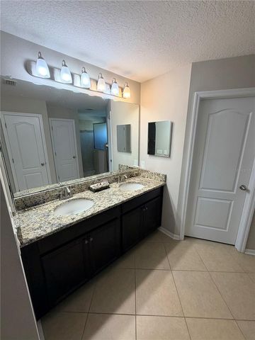 2514 CROSS MORE STREET, Valrico, FL 33594