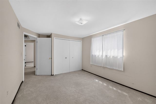15661 Cumberland Street, Riverview, MI 48193