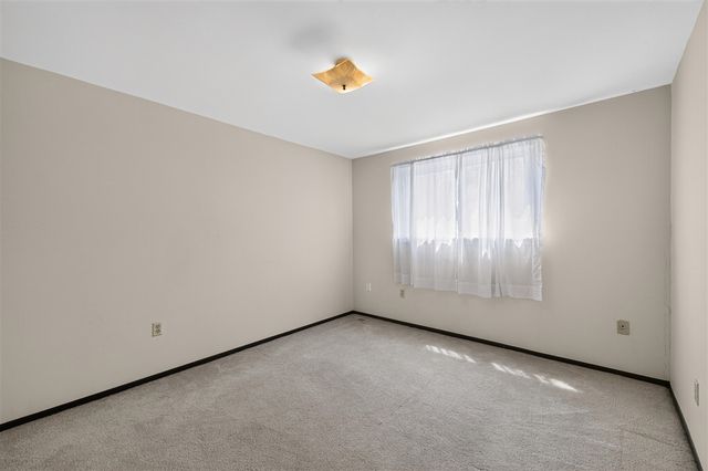 15661 Cumberland Street, Riverview, MI 48193