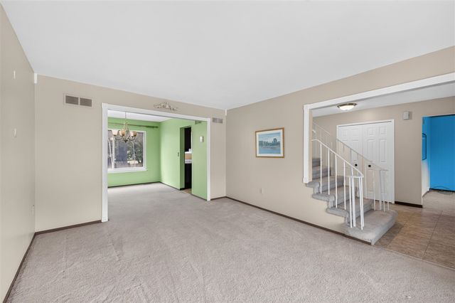 15661 Cumberland Street, Riverview, MI 48193