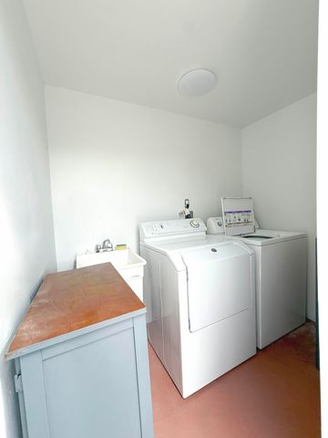 19731 NW 4th Avenue, Miami Gardens, FL 33169