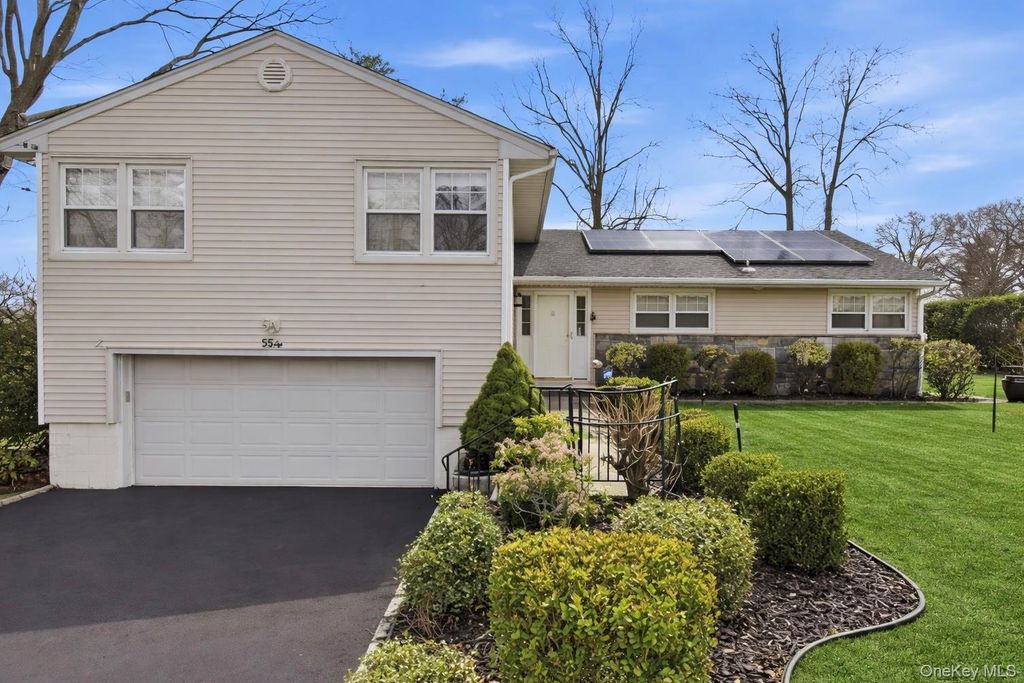 5 Avis Drive, New Rochelle, NY 10804