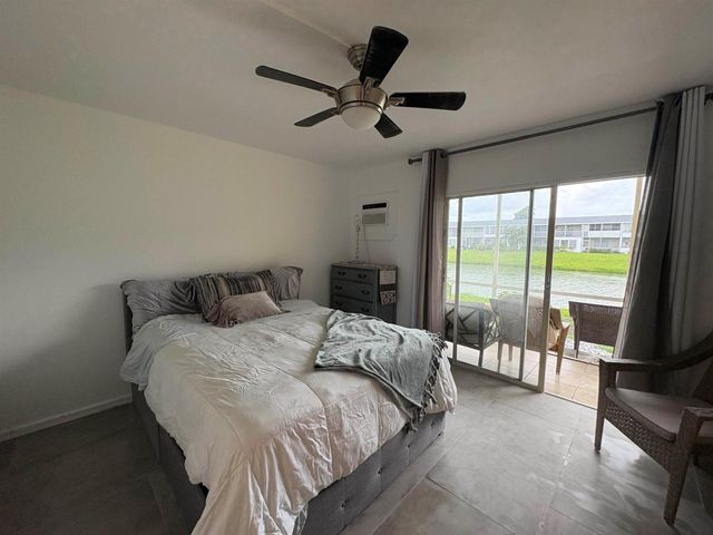2 Kent A, West Palm Beach, FL 33417