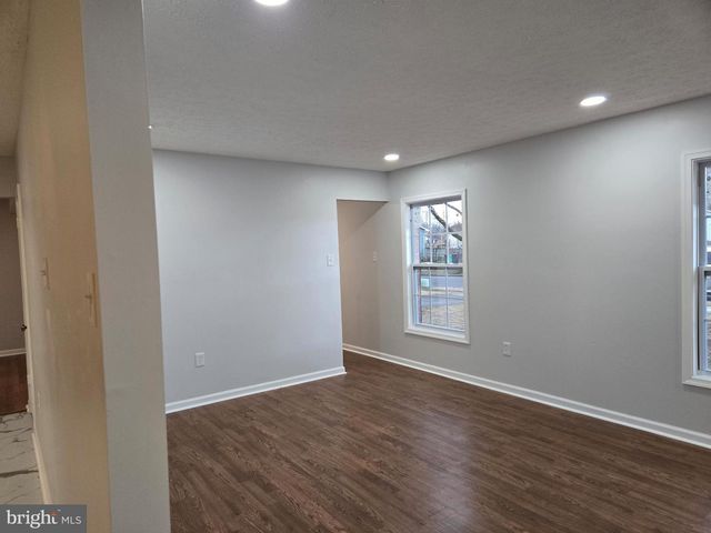 732 NARROWLEAF DR, Upper Marlboro, MD 20774