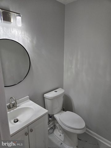 732 NARROWLEAF DR, Upper Marlboro, MD 20774