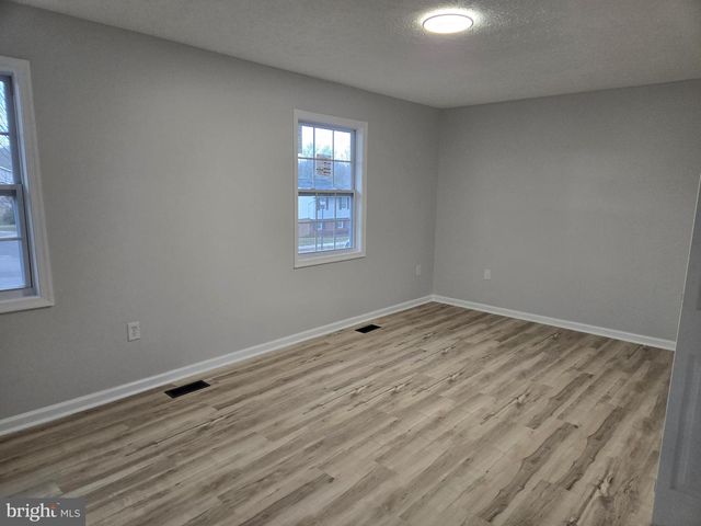 732 NARROWLEAF DR, Upper Marlboro, MD 20774