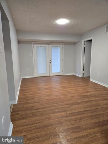 732 NARROWLEAF DR, Upper Marlboro, MD 20774