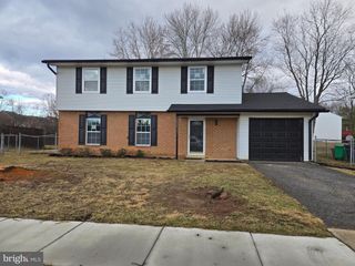 732 NARROWLEAF DR, Upper Marlboro, MD 20774