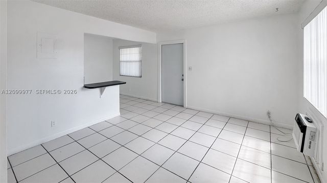 2829 Van Buren St 207, Hollywood, FL 33020