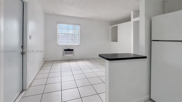 2829 Van Buren St 207, Hollywood, FL 33020