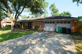 4205 Queenswood Street, Baytown, TX 77521