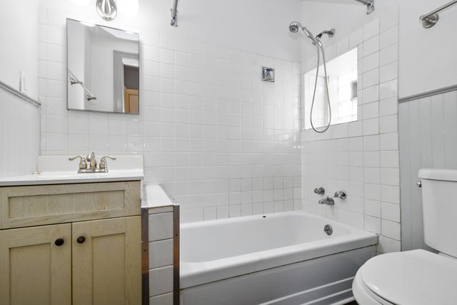 620 E 112th Street 620, Chicago, IL 60628