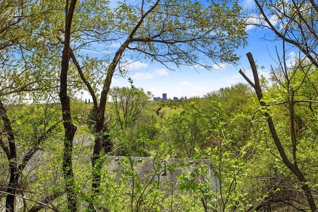 356 Arlington Avenue W, Saint Paul, MN 55117