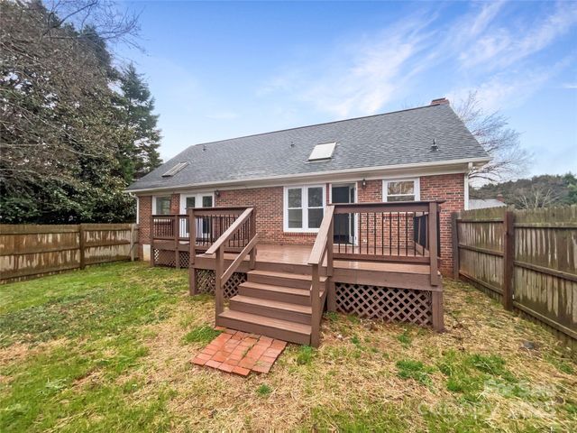 106 Cape Breton Trail, Gastonia, NC 28056