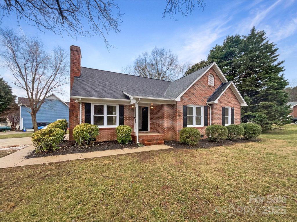 106 Cape Breton Trail, Gastonia, NC 28056