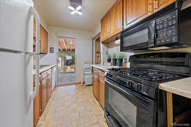 1100 Lansing Street, Aurora, CO 80010