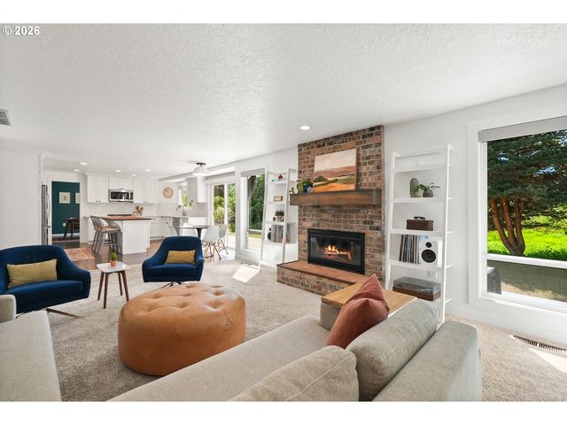 16342 Nw JOSCELYN St, Beaverton, OR 97006