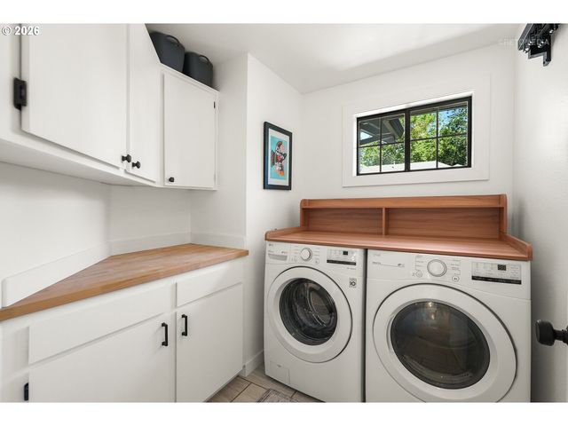 16342 Nw JOSCELYN St, Beaverton, OR 97006