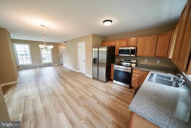 109 S QUEEN ST, Dover, DE 19904