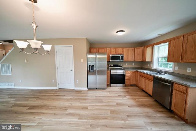 109 S QUEEN ST, Dover, DE 19904