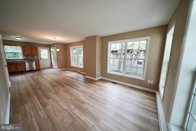 109 S QUEEN ST, Dover, DE 19904