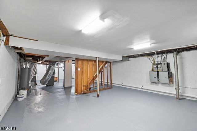 191 Midland Pl 2, Newark City, NJ 07106