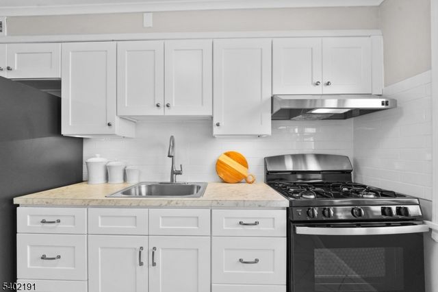 191 Midland Pl 2, Newark City, NJ 07106