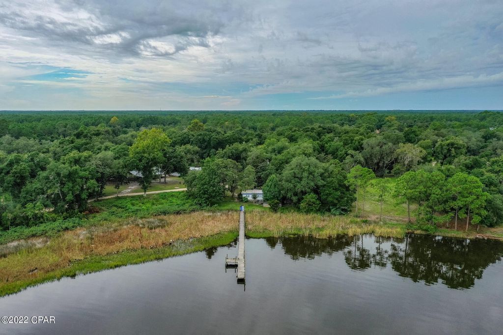Image 10 of property listing at 6538 Hickory Road, Panama City Beach, FL 32413