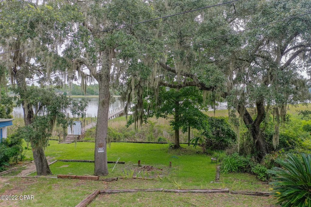 Image 12 of property listing at 6538 Hickory Road, Panama City Beach, FL 32413
