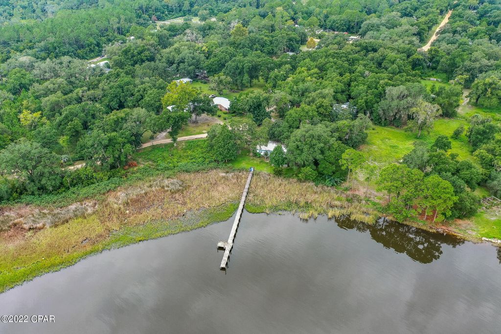 Image 8 of property listing at 6538 Hickory Road, Panama City Beach, FL 32413