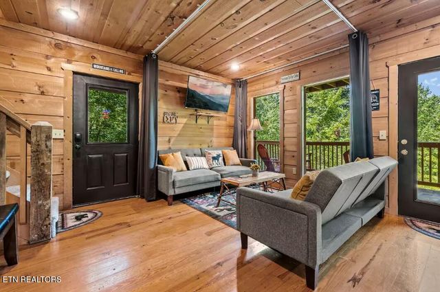 1322 Ridgefield Drive, Sevierville, TN 37876